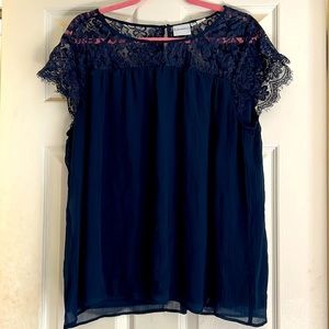PLUS 18 Women’s Lacey Flowy Top